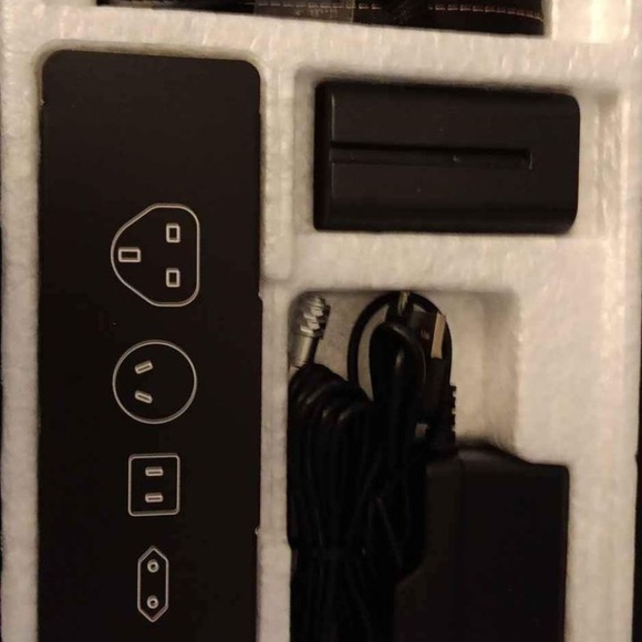 Brand new pocket black magic design camera 6k - Picture 8 of 8